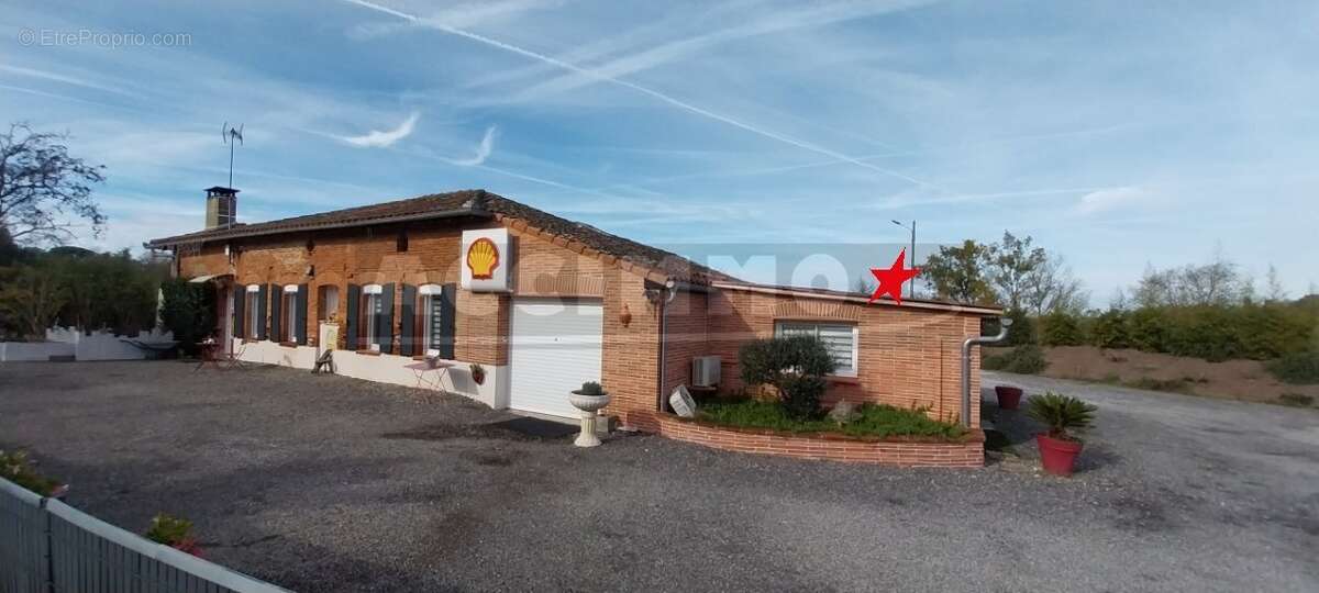 Maison à DREMIL-LAFAGE