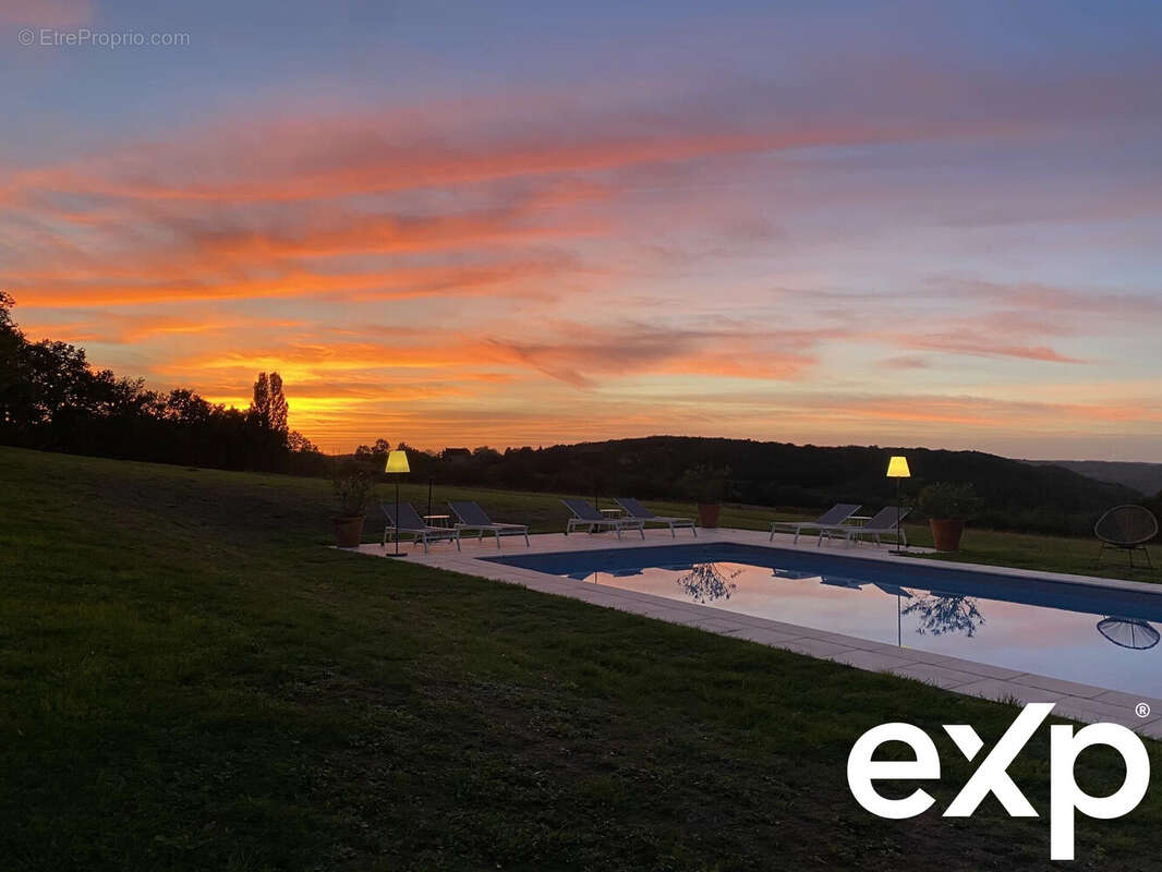 Maison à SAINT-CYPRIEN