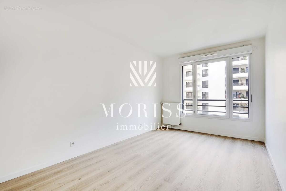 Appartement à LEVALLOIS-PERRET