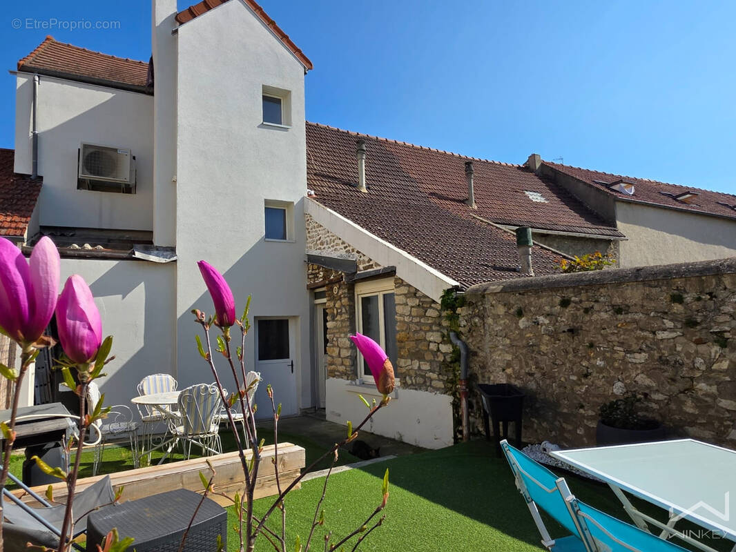 Maison à LIMAY