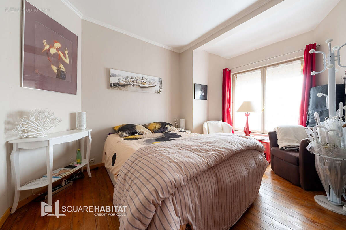 Maison à SIN-LE-NOBLE