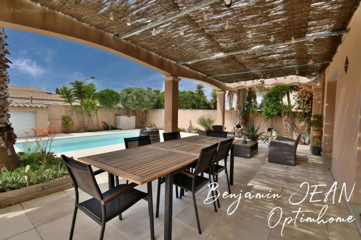 À Sérignan, villa familiale F5 de plain-pied avec piscine et grande terrasse plein sud - photo 6