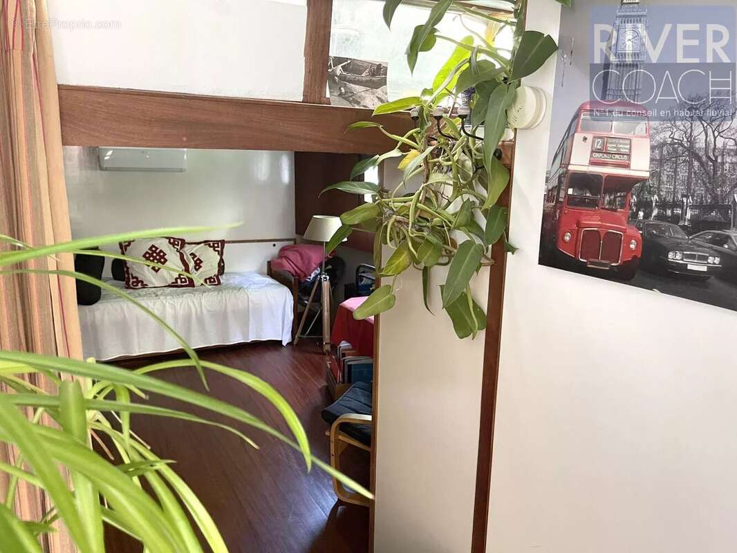 Appartement à ISSY-LES-MOULINEAUX