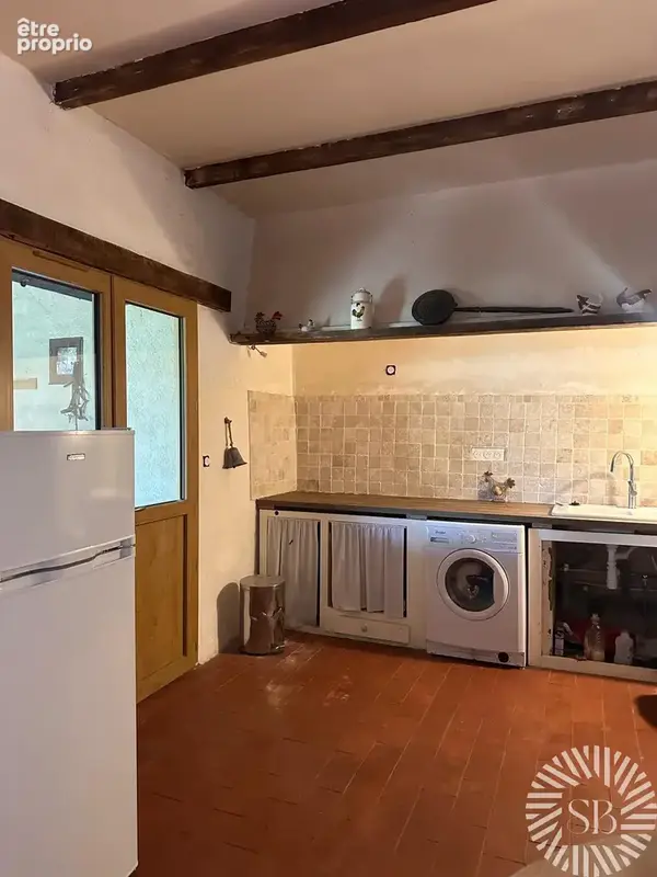 Authentique mas de caractère avec grand jardin et dépendances - photo 15