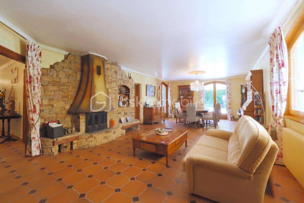 « Maison de plain-pied au calme, 1500 m² de terrain verdoyant – Proche Suisse et Annemasse - photo 10