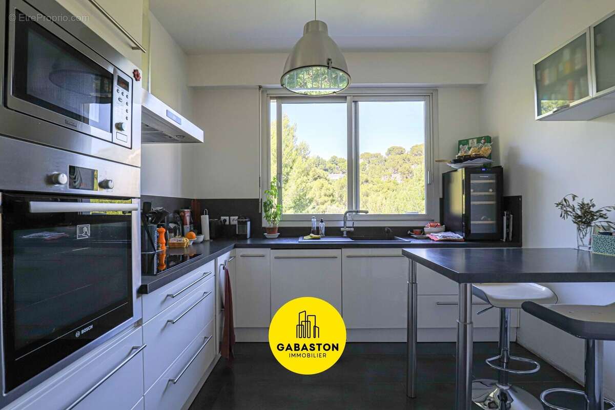 Appartement à MARSEILLE-8E