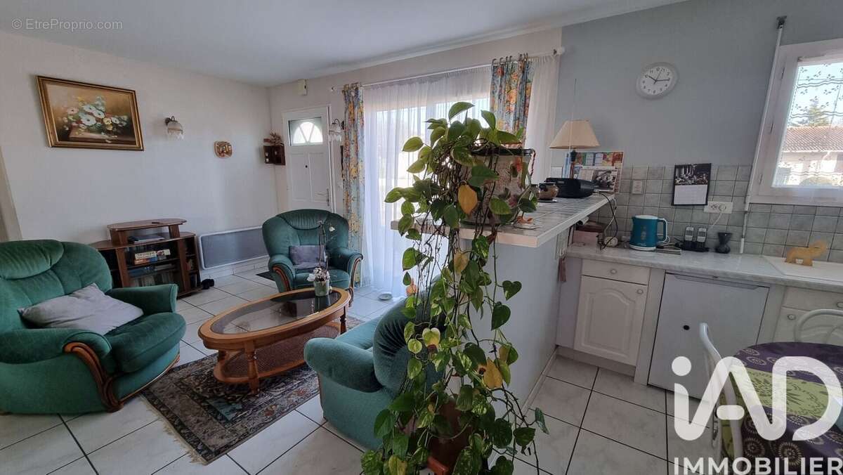 Photo 8 - Maison à SAINT-MAGNE-DE-CASTILLON