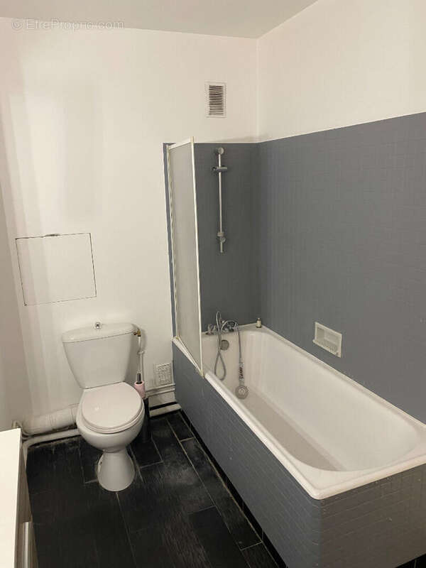 Appartement à CHARENTON-LE-PONT