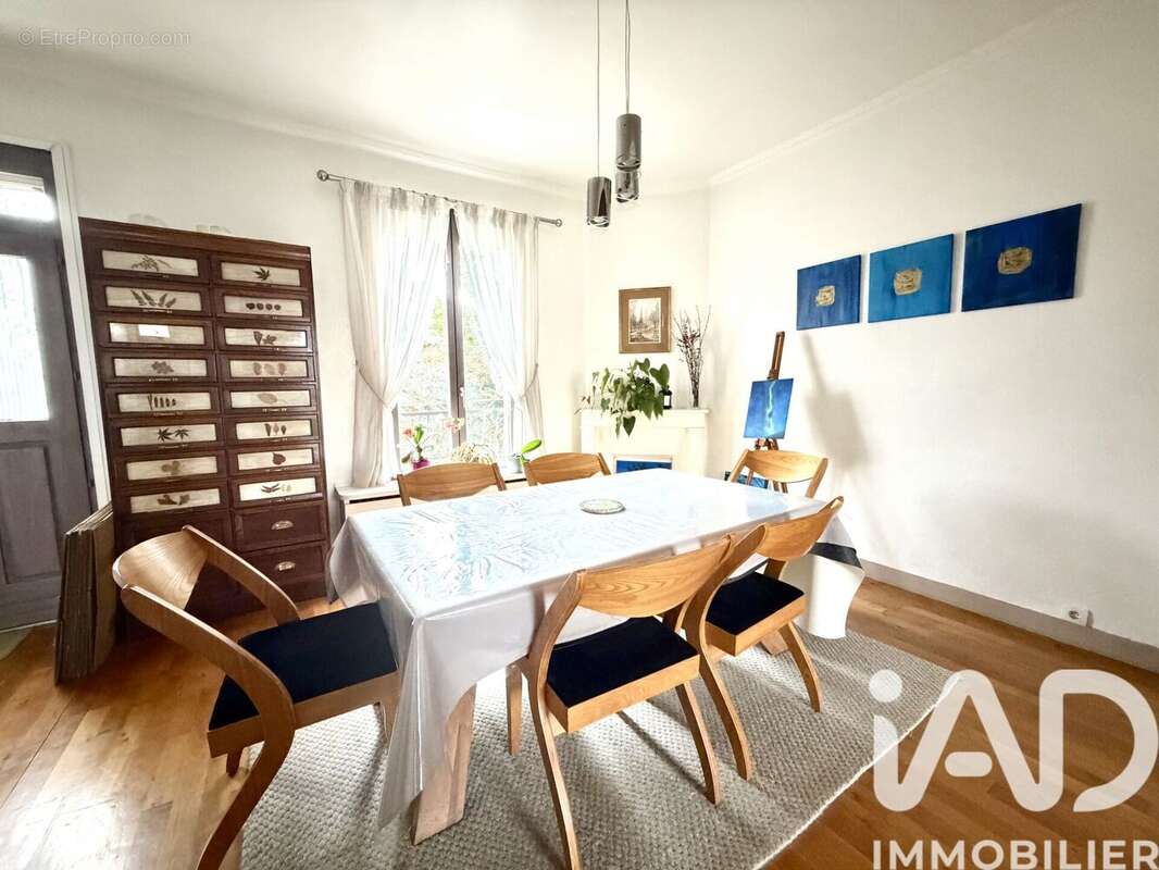 Photo 3 - Maison à MORANGIS