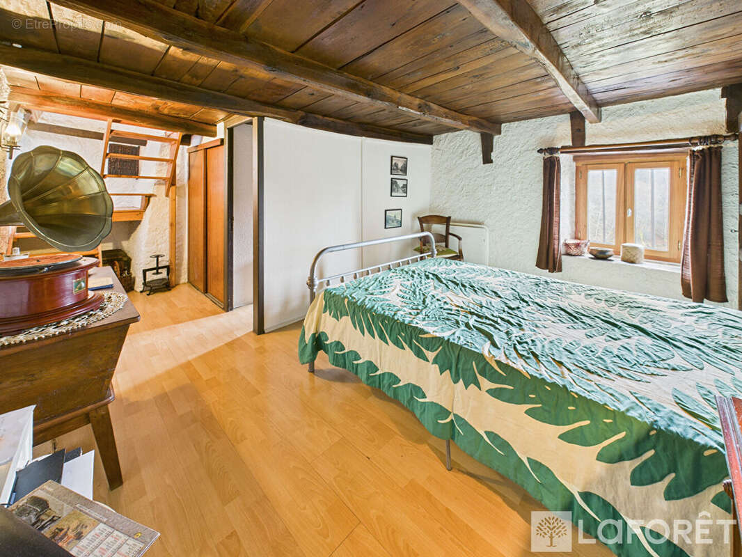 Maison à BOURG-LASTIC