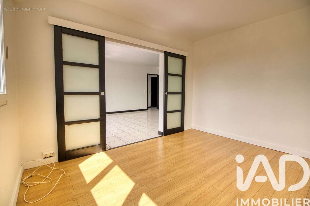 Photo 4 - Appartement à AUBERGENVILLE