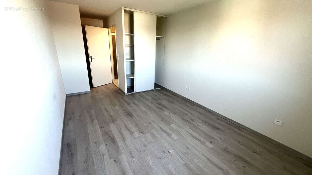 Appartement à MONDONVILLE