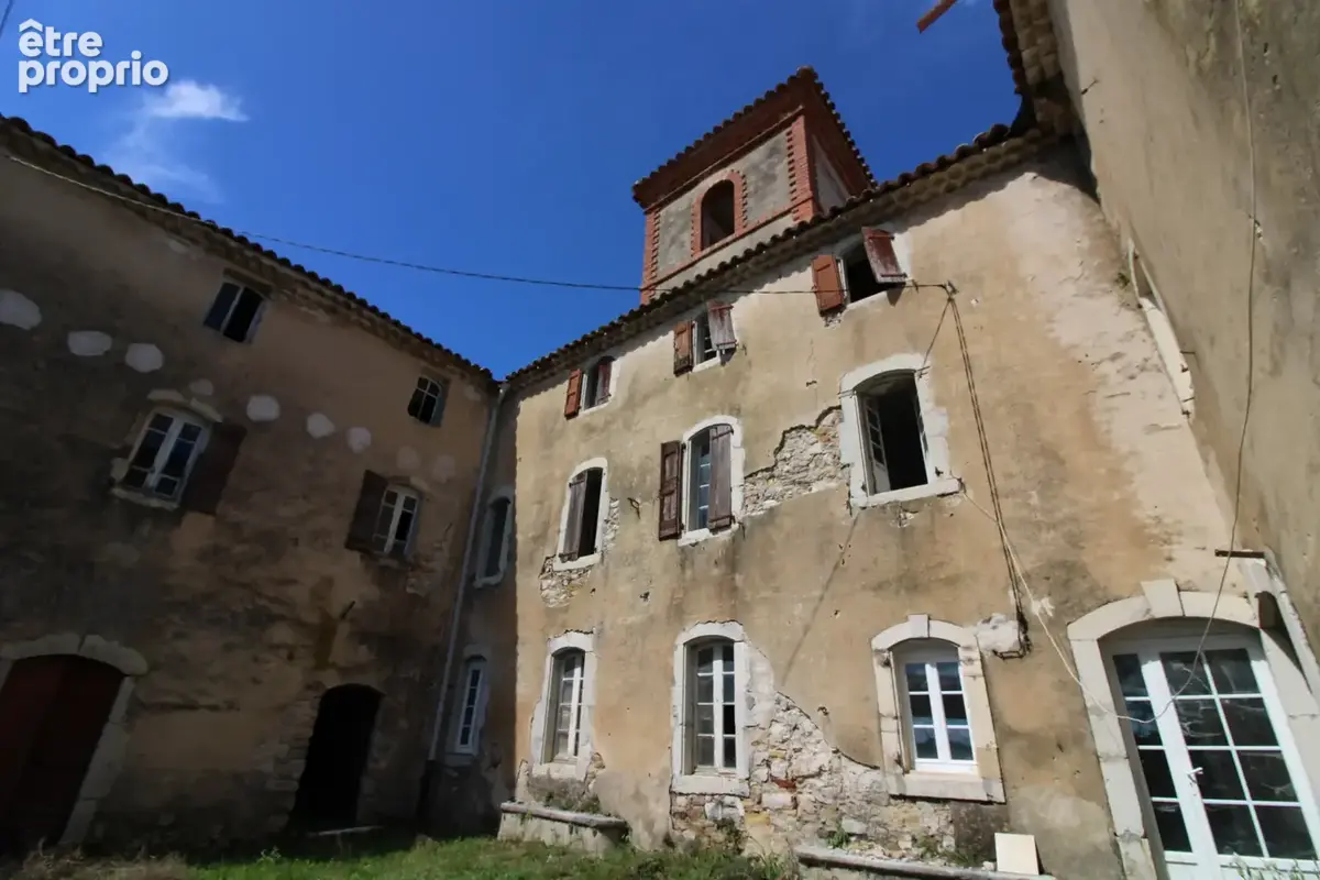 Mas de 2500 m2 sur 26 hectares. - photo 108