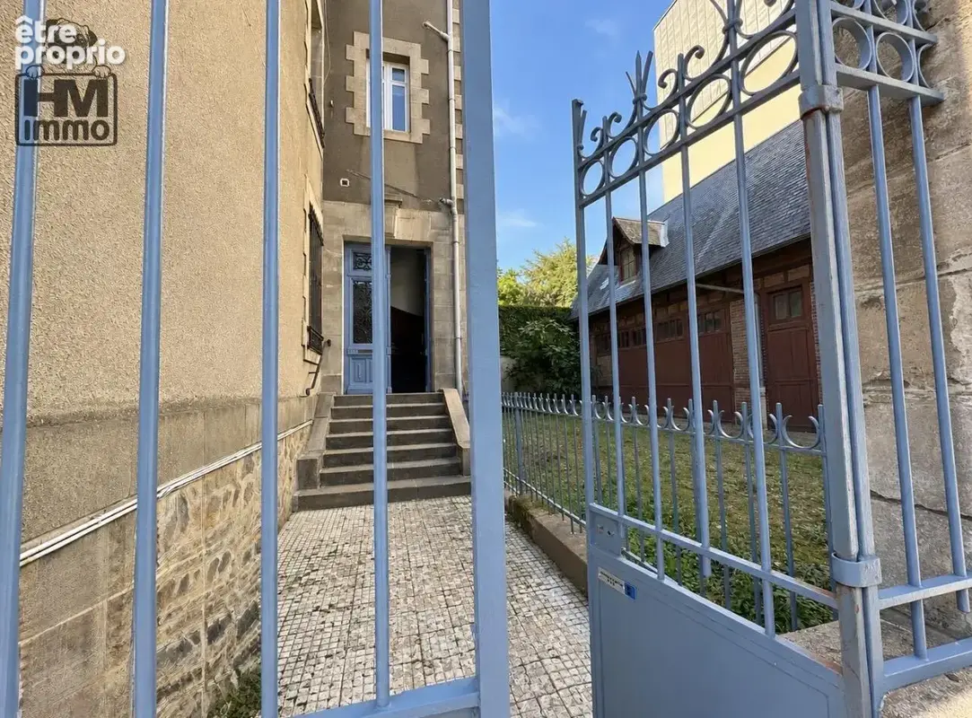 Appartement 5 pièces 155 m² à vendre à Limoges (87100) - photo 2