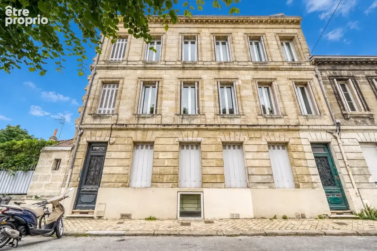 Appartement à BORDEAUX