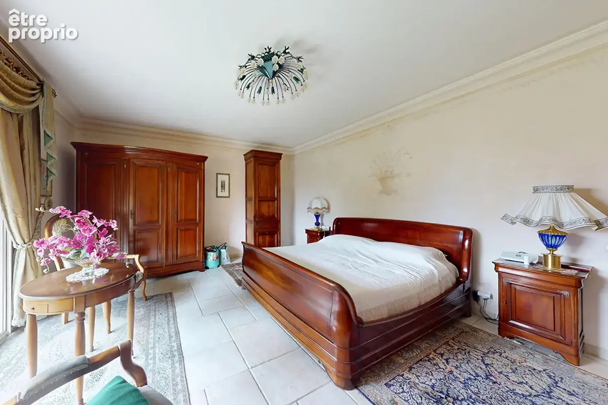 Belle Propriété atypique 207m² piscine Saint-Cyprien- 66750 - photo 11