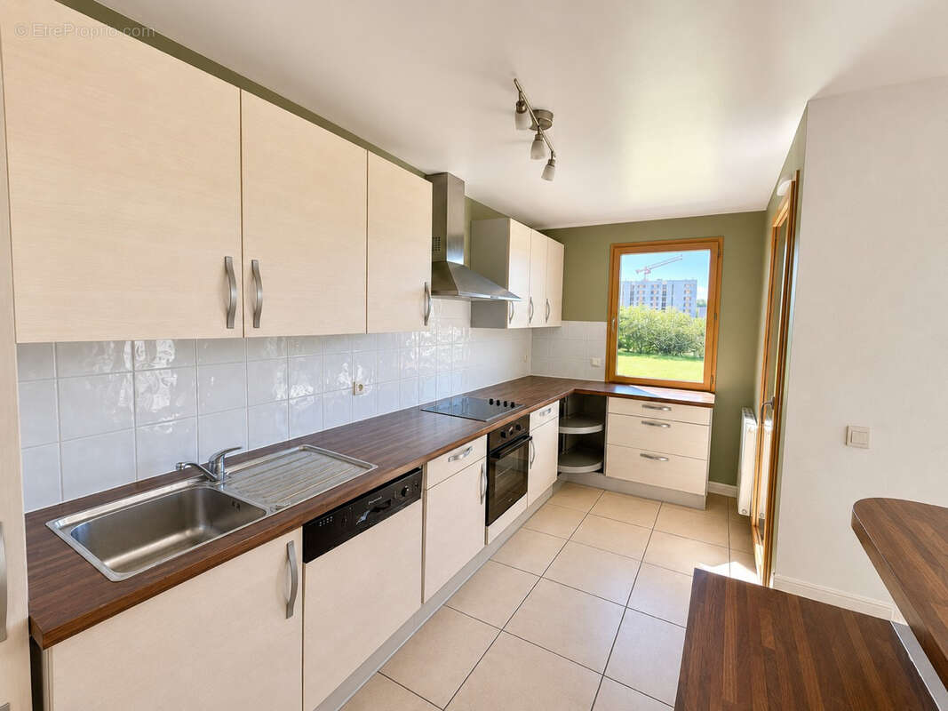 Appartement à FERNEY-VOLTAIRE