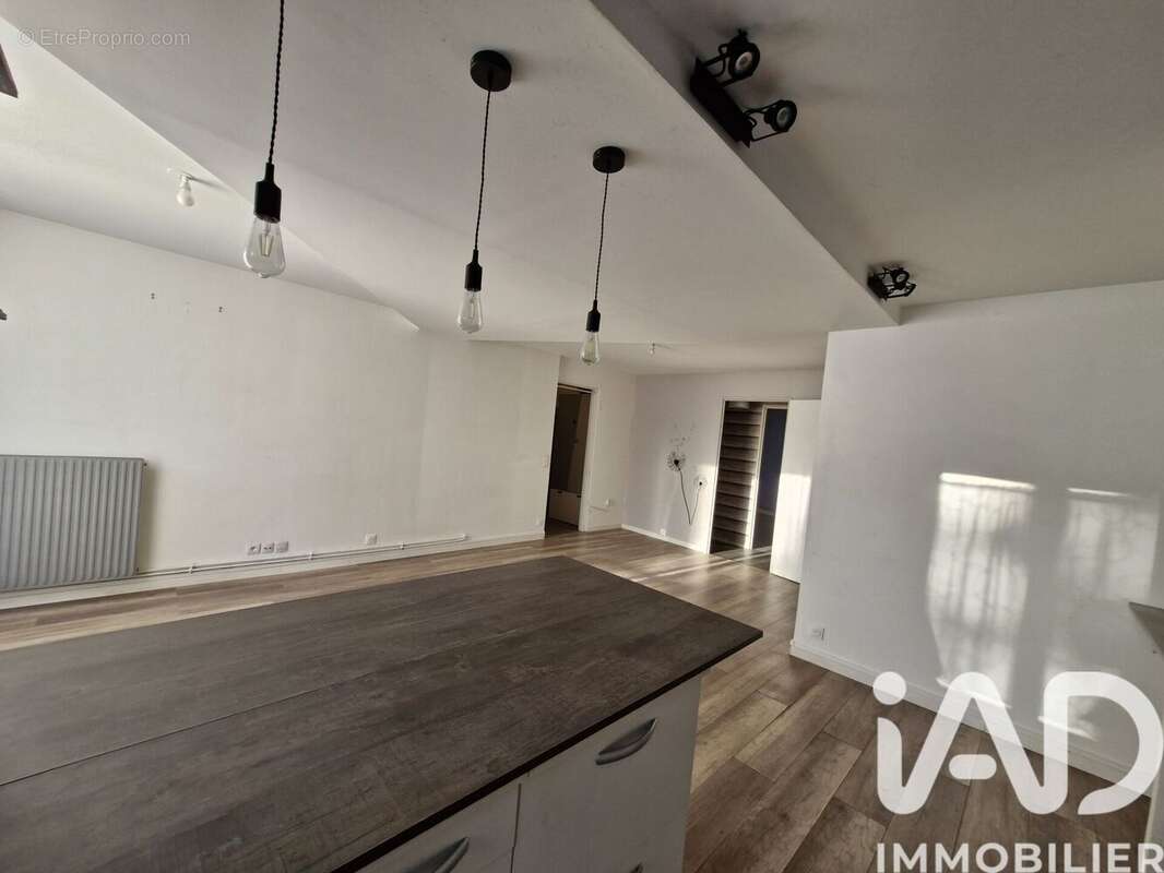 Photo 3 - Appartement à VILLENEUVE-D'ASCQ