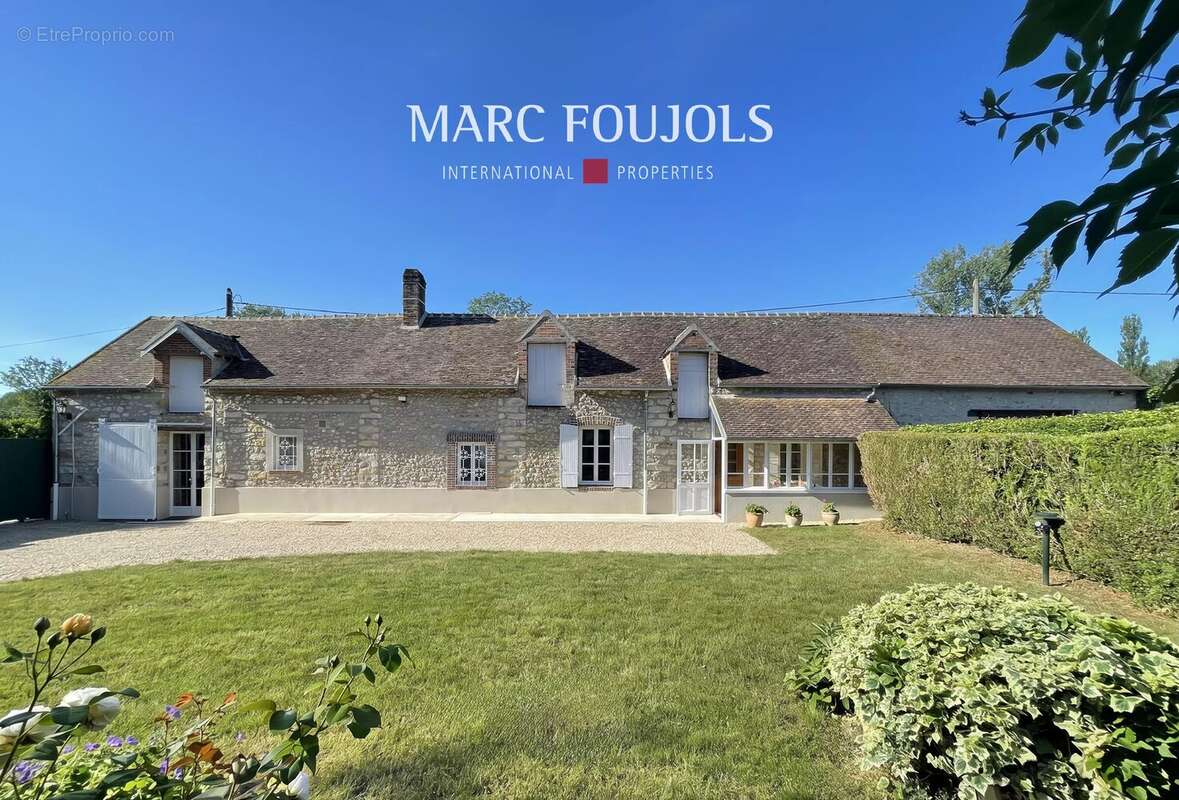 Maison à FONTAINEBLEAU