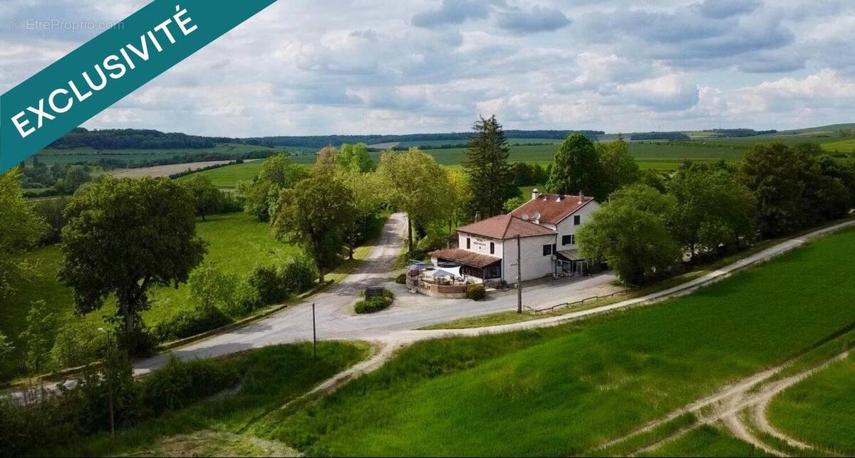 Photo 1 - Appartement à LES TROIS-DOMAINES