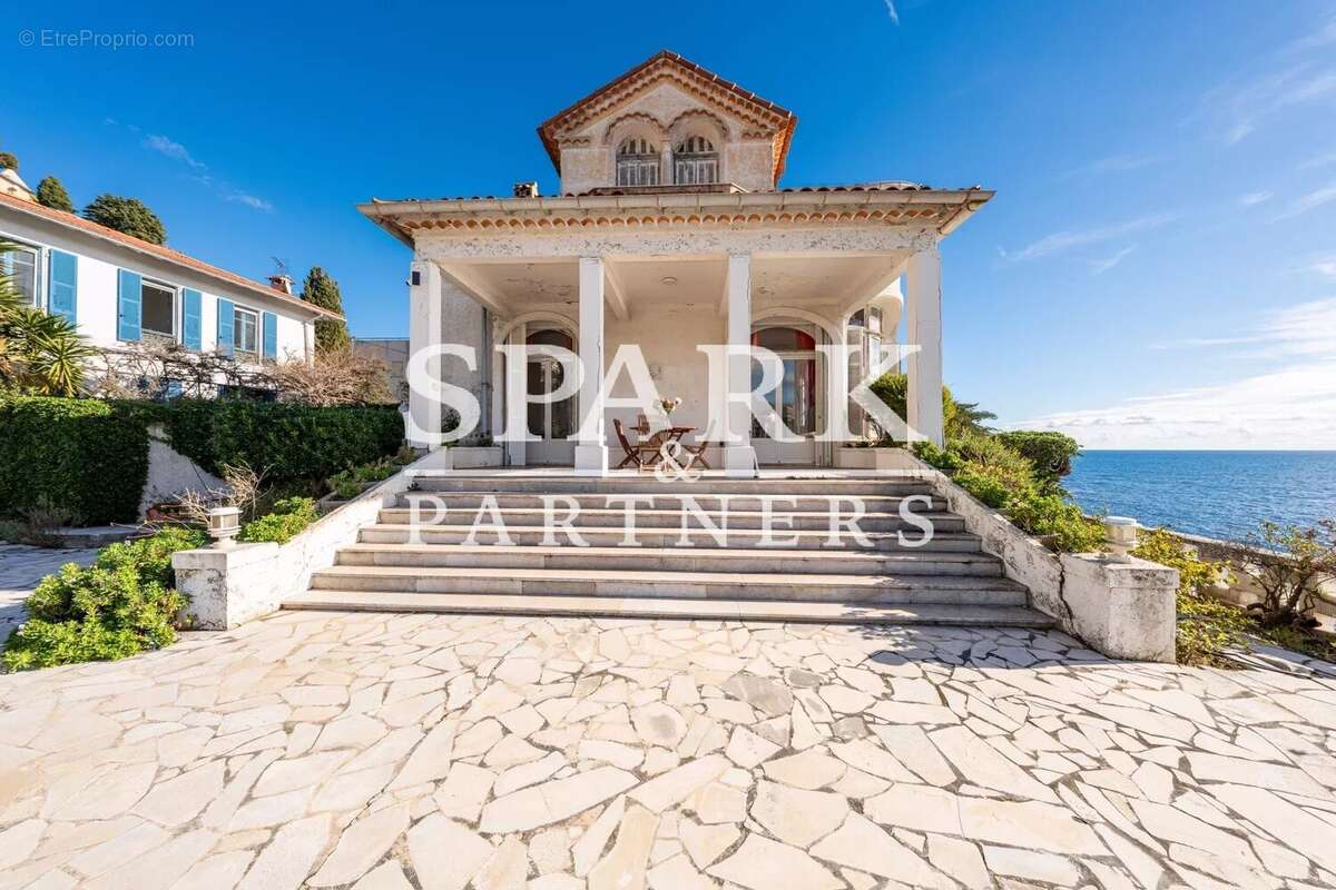 Maison à CAP-D&#039;AIL