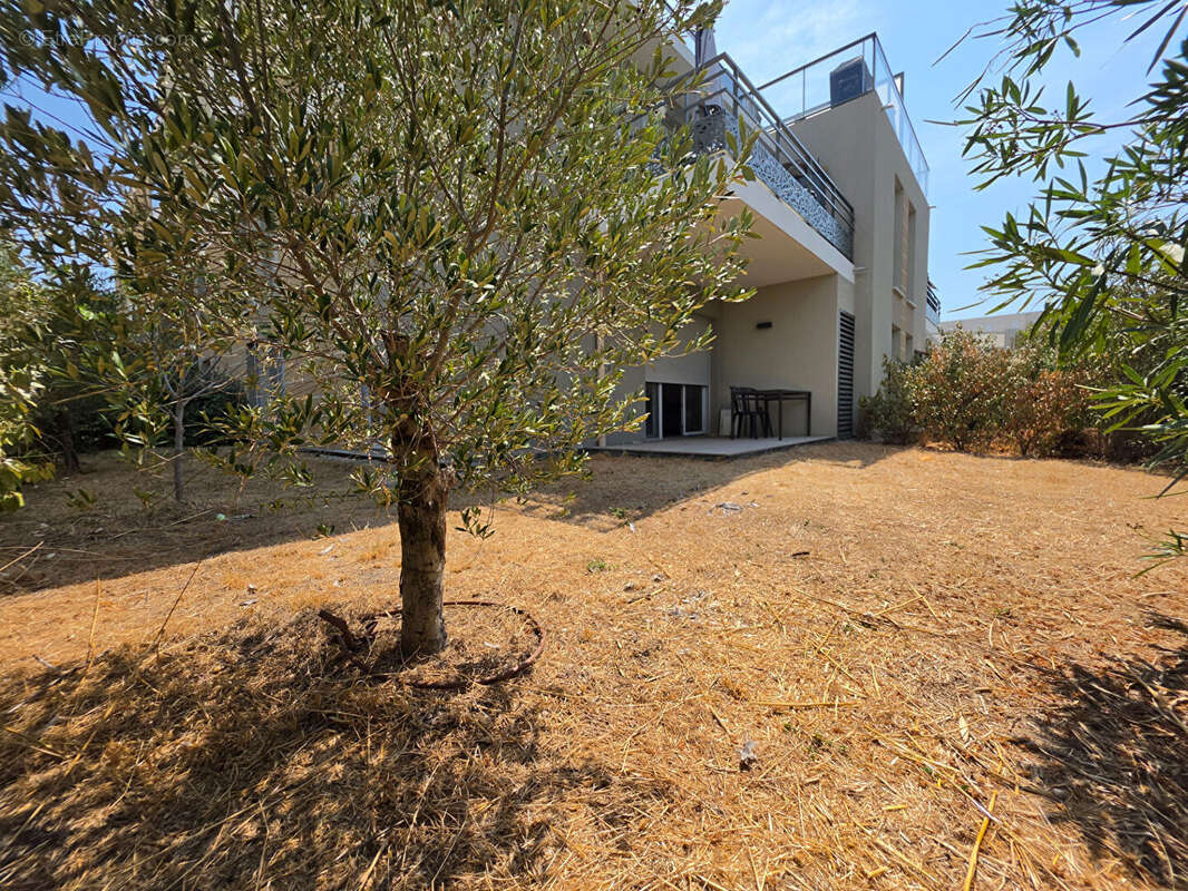 EXCLUSIVITÉ  Mouans-Sartoux  Appartement 4 pièces de 73 m² avec 141 m² de jardin Résidence de 2022 - photo 2