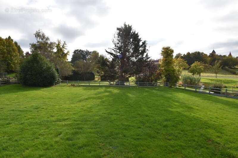 Maison à CRESSY-SUR-SOMME