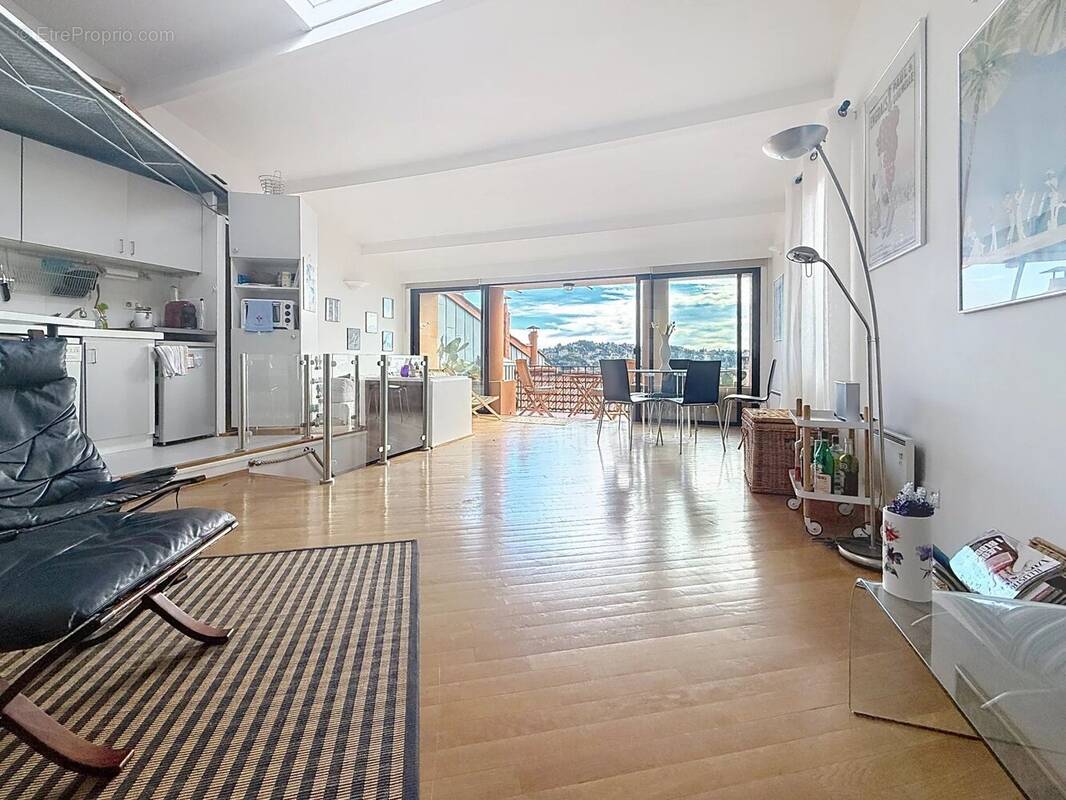 Appartement à VILLEFRANCHE-SUR-MER