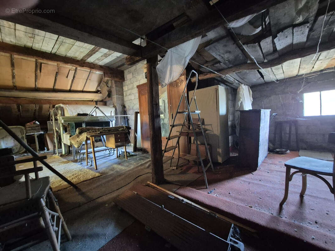 Maison à ALBERTVILLE