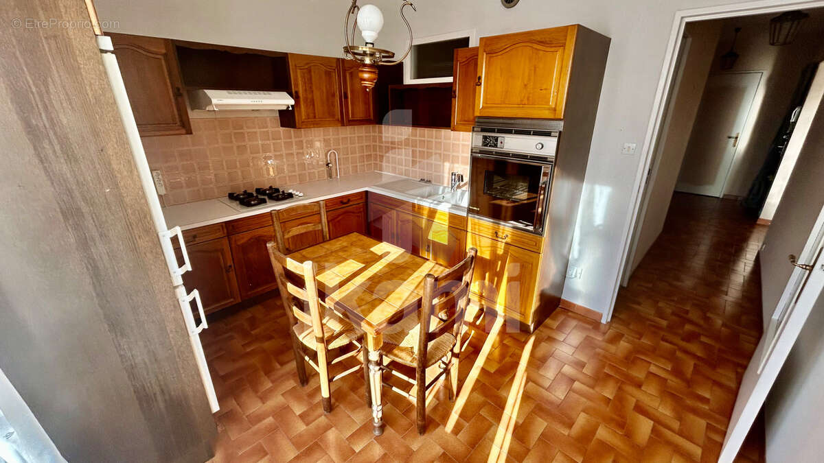 Appartement à TOURNON-SUR-RHONE