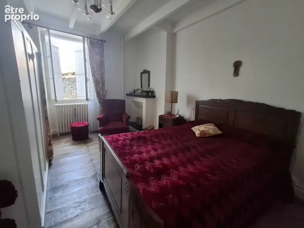 Maison 6 pièces 139 m² à vendre à Chasseneuil-Sur-Bonnieure (16260) - photo 8