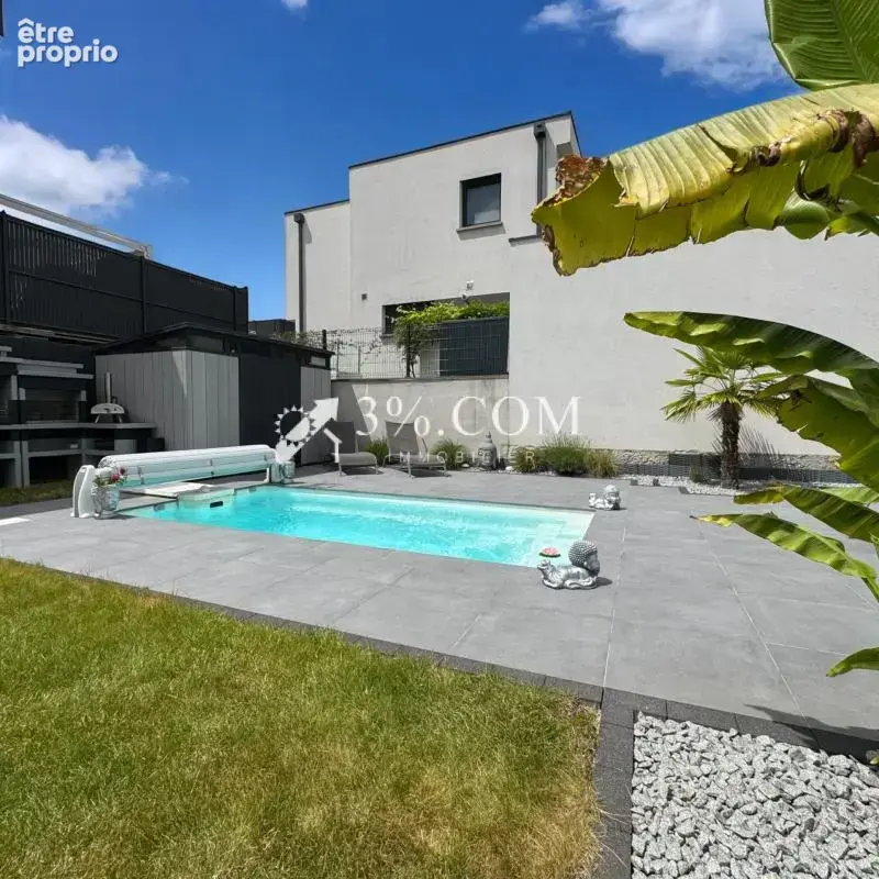 3%COM Belle maison récente avec piscine et jardin - photo 20