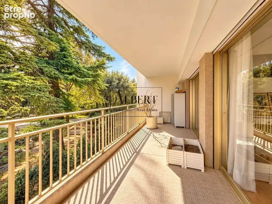 Cannes basse californie – spacieux 3 pièces transformable en 4 pièces – terrasses, garage et cave - photo 12