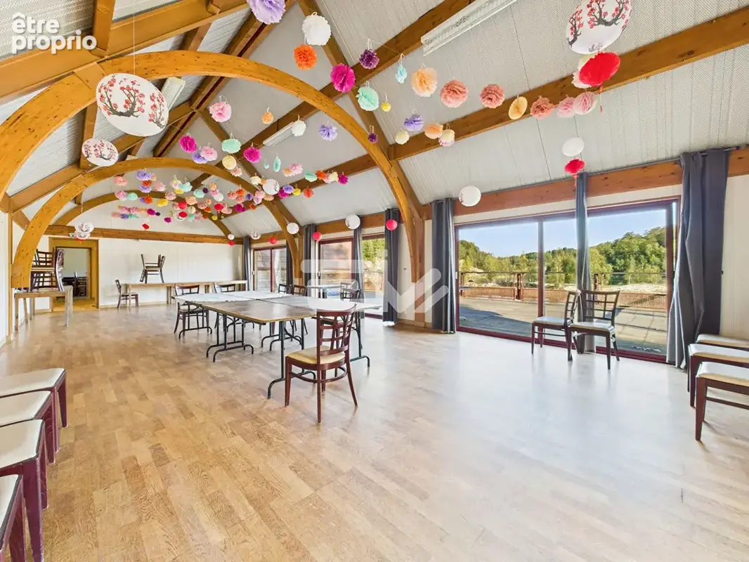 Propriété d'Exception au Coeur de la Nature, plan d'eau, restaurant, chalet, maison d'habitation et dépendances - photo 14