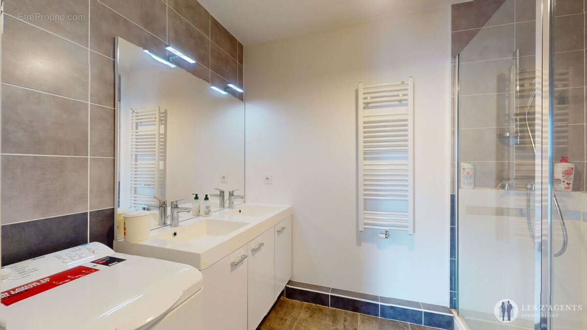 Appartement à ECHIROLLES