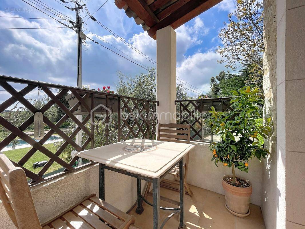Maison à ROQUEFORT-LES-PINS