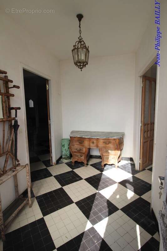 Maison à vendre 6 pièces, 200m². BENEJACQ (64) - photo 2