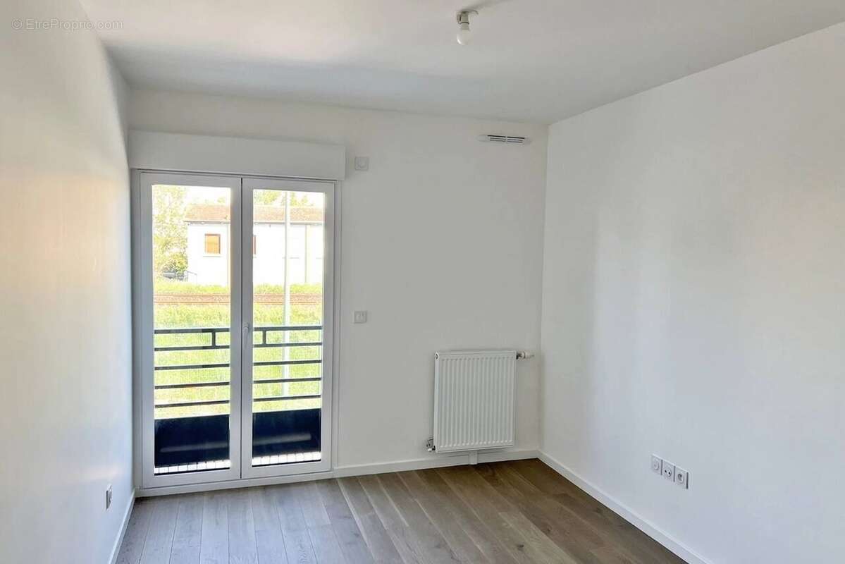 Appartement à SAINT-MAUR-DES-FOSSES