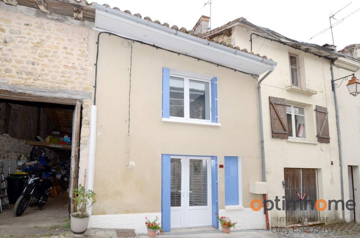 Maison à ALLOUE