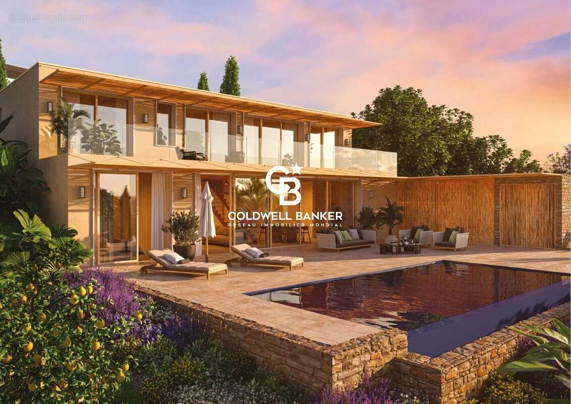 Maison à RAYOL-CANADEL-SUR-MER