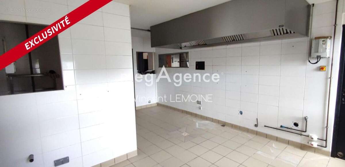 Commerce à SAINT-QUENTIN-SUR-LE-HOMME