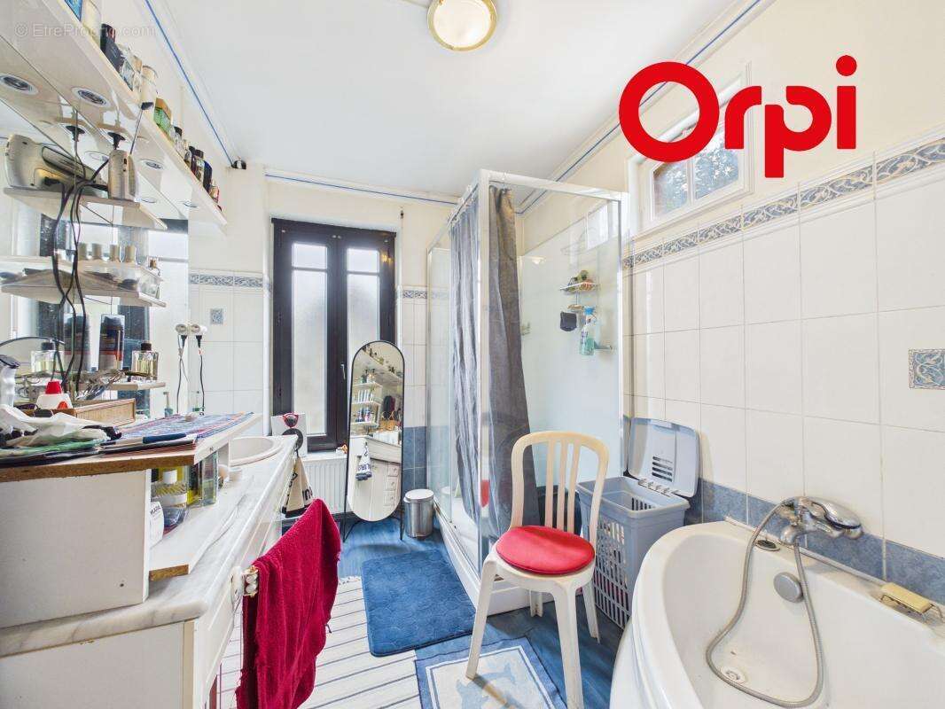 Maison de charme à vendre à Bernay - photo 12