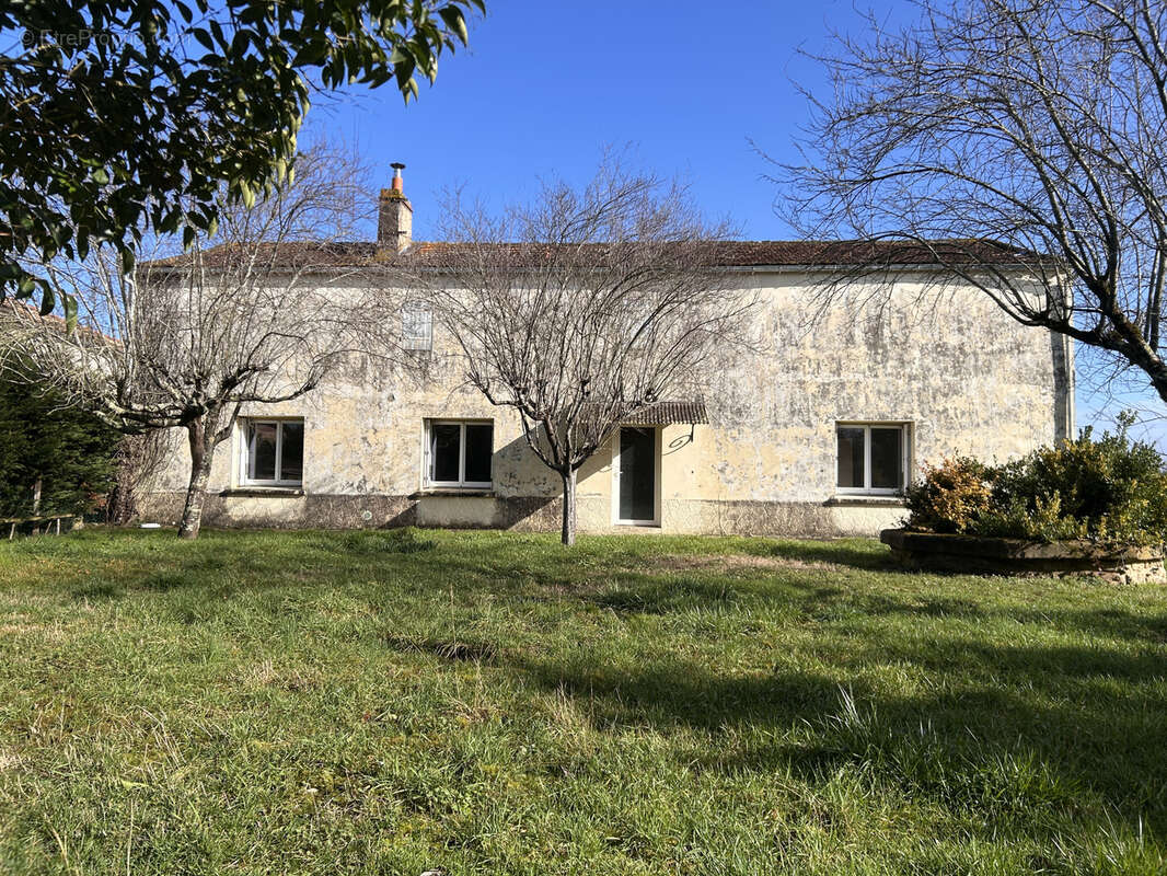 Maison à LANGON