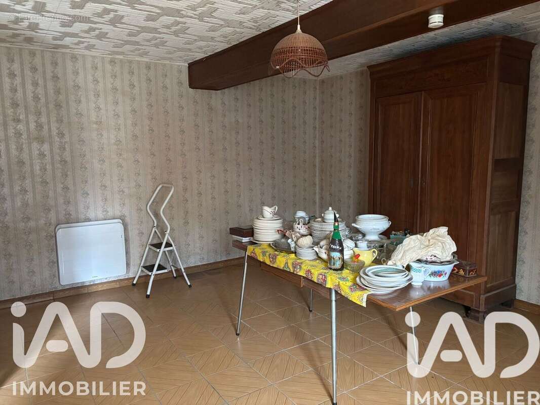 Photo 9 - Maison à LOMBRON