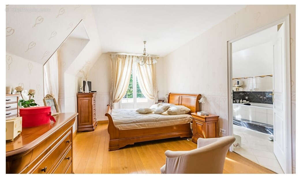 Maison à CREPY-EN-VALOIS