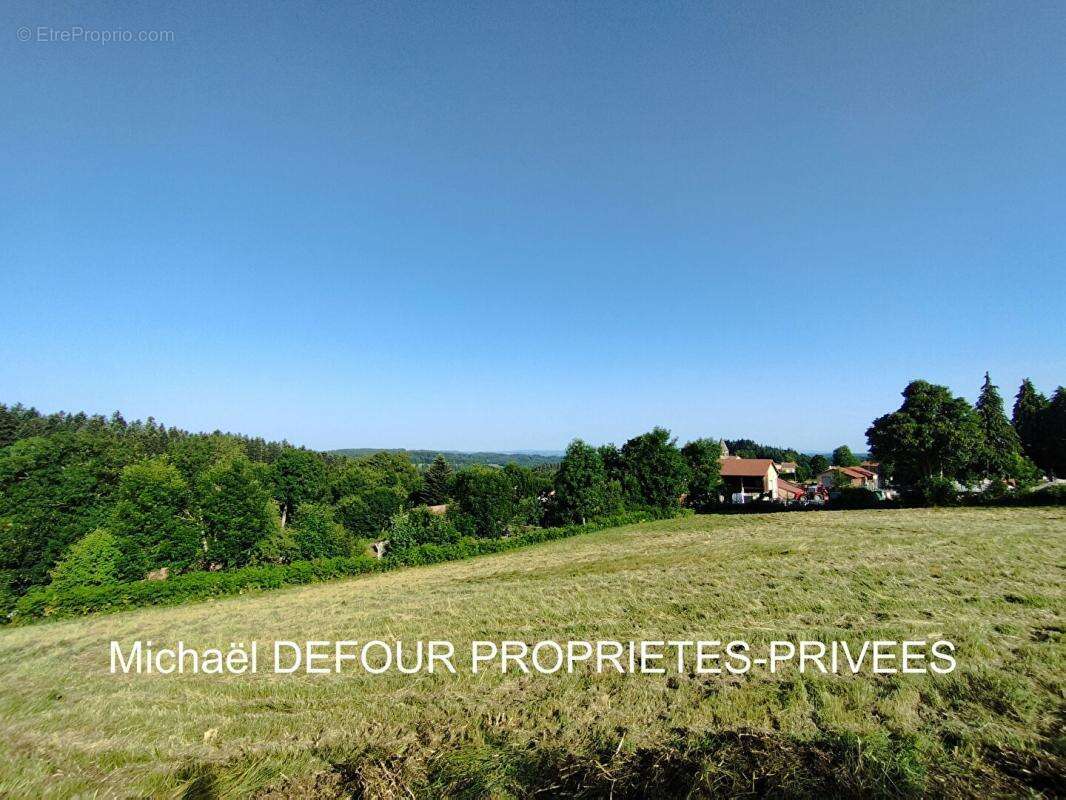 Terrain à RAUCOULES