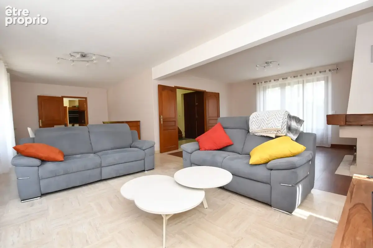 Maison 165 m² à Bertangles  - photo 2