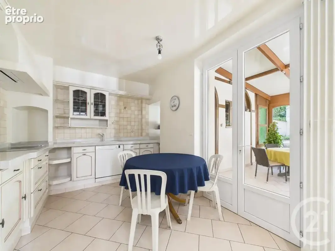 Maison 8 pièces 194 m² à vendre à Chartres (28000) - photo 7
