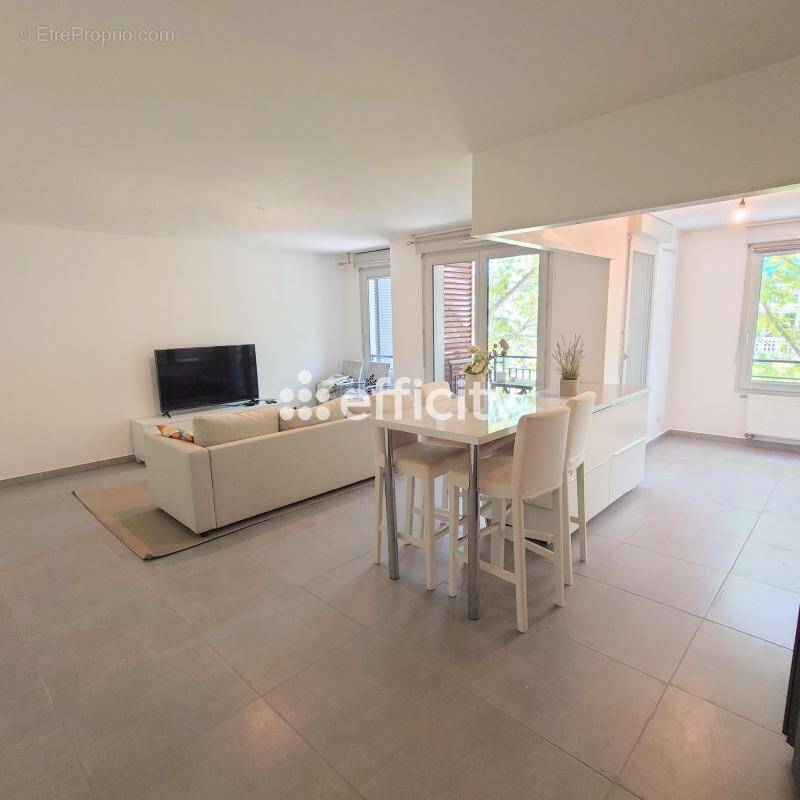 Appartement à LYON-7E