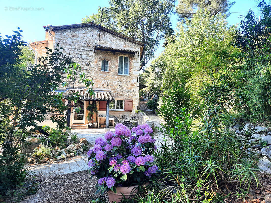 Maison 135m² à vence - photo 2